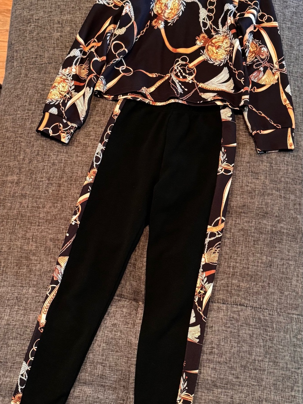 Girls size 8 Black and Gold Chain Print Matching Two Piece Outfit